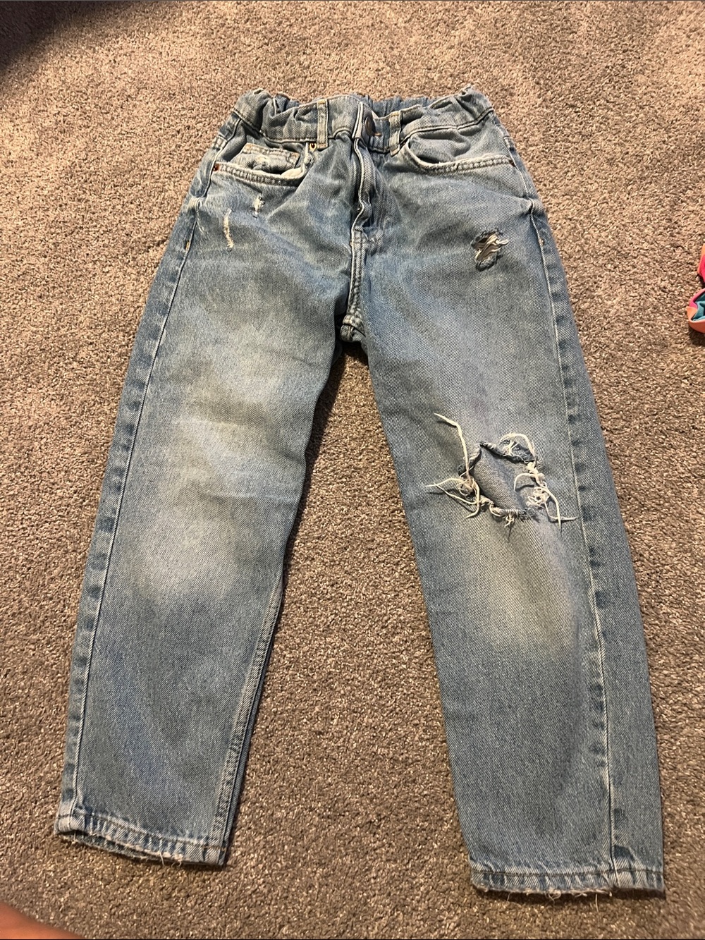 Zara Men's Light Blue Relaxed Distressed Jeans